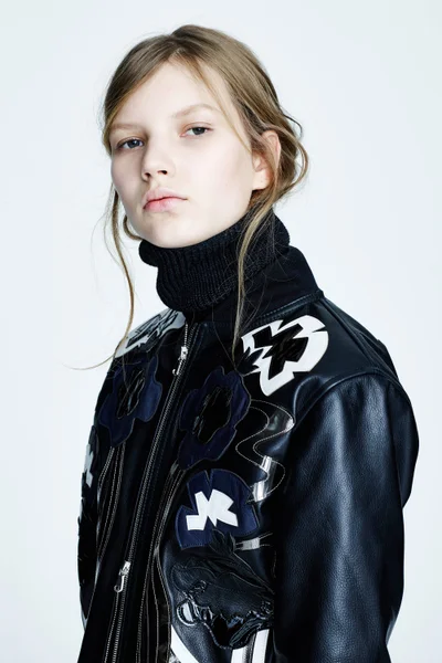 Look 11